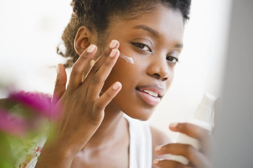 Skincare para pele negra: descubra como cuidar