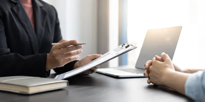 Quais documentos são necessários para solicitar um empréstimo?