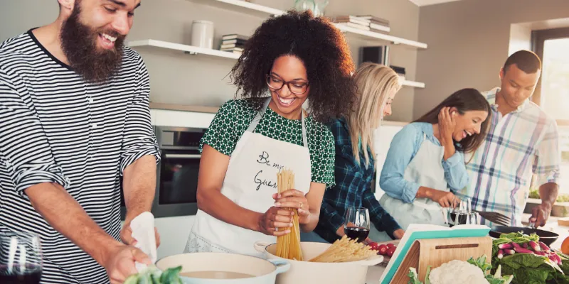 Como o ato de cozinhar pode se tornar terapêutico